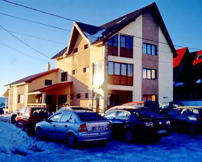 Rânca Cazare | Motel (K0540-25) Imaginea poate fi supusă drepturilor de autor. Se recomandă contactarea titularului drepturilor.