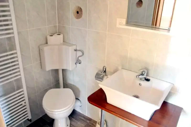  Szállás | Motel (K1056-9) A kép szerzői jogvédelem alatt állhat. Javasolt a kapcsolatfelvétel a jog tulajdonossal.