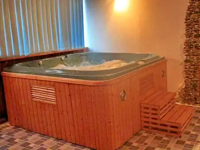  Szállás | Motel (K1056-25) A kép szerzői jogvédelem alatt állhat. Javasolt a kapcsolatfelvétel a jog tulajdonossal.