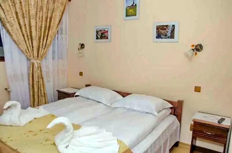 Izvoru Crișului Cazare | Hotel**** (K0988-22) Imaginea poate fi supusă drepturilor de autor. Se recomandă contactarea titularului drepturilor.