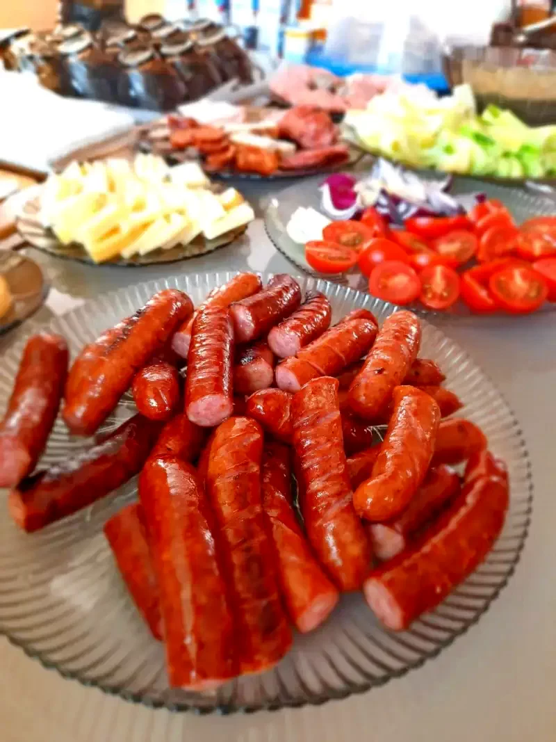 Zetea Cazare | Motel (K1387-28) Imaginea poate fi supusă drepturilor de autor. Se recomandă contactarea titularului drepturilor.