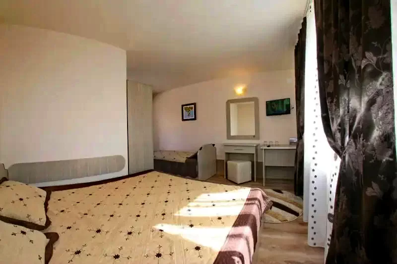 Hátszeg Szállás | Üdülőfalu (K0481-16) A kép szerzői jogvédelem alatt állhat. Javasolt a kapcsolatfelvétel a jog tulajdonossal.