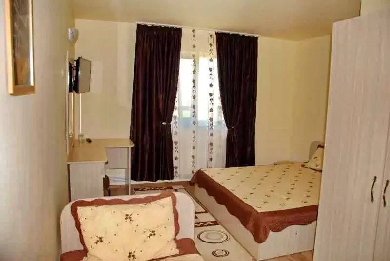 Hátszeg Szállás | Üdülőfalu (K0481-23) A kép szerzői jogvédelem alatt állhat. Javasolt a kapcsolatfelvétel a jog tulajdonossal.