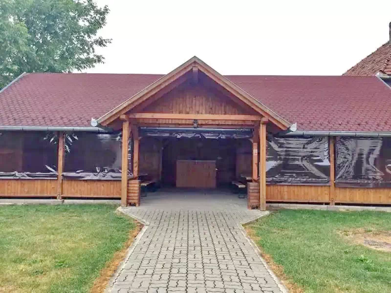 Székelykeresztúr Szállás | Turisztikai villa (K1288-39) A kép szerzői jogvédelem alatt állhat. Javasolt a kapcsolatfelvétel a jog tulajdonossal.