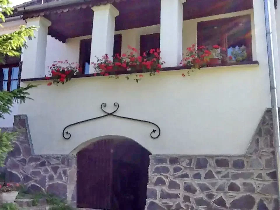 Cazare  Bățanii Mici - Casa Melinda 1903 | Kisbacon - Melinda 1903 Vendégház. Imaginea poate fi supusă drepturilor de autor. Se recomandă contactarea titularului drepturilor.