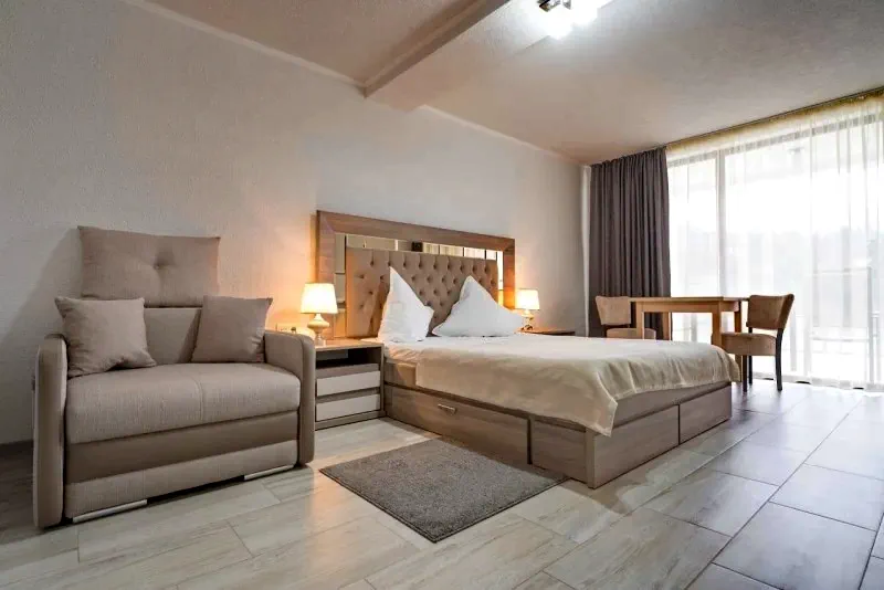 Colibița Cazare | Pensiune turistică (K1436-49) Imaginea poate fi supusă drepturilor de autor. Se recomandă contactarea titularului drepturilor.