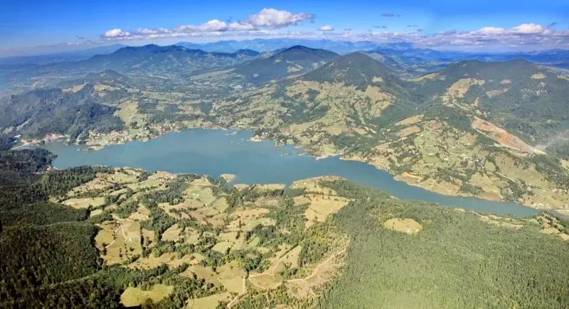 Colibița Cazare | Pensiune turistică (K1436-79) Imaginea poate fi supusă drepturilor de autor. Se recomandă contactarea titularului drepturilor.