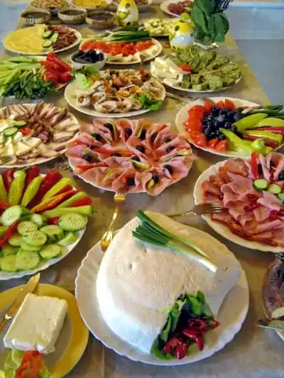 Ighiu/Ighìo Cazare | Motel (K0477-2) Imaginea poate fi supusă drepturilor de autor. Se recomandă contactarea titularului drepturilor.