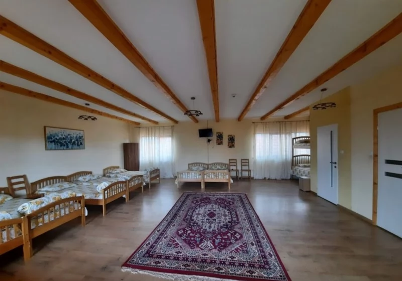 Ighiu/Ighìo Cazare | Motel (K0477-51) Imaginea poate fi supusă drepturilor de autor. Se recomandă contactarea titularului drepturilor.