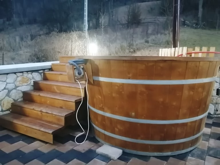 Fehérvölgy Szállás | Motel (K1481-32) A kép szerzői jogvédelem alatt állhat. Javasolt a kapcsolatfelvétel a jog tulajdonossal.