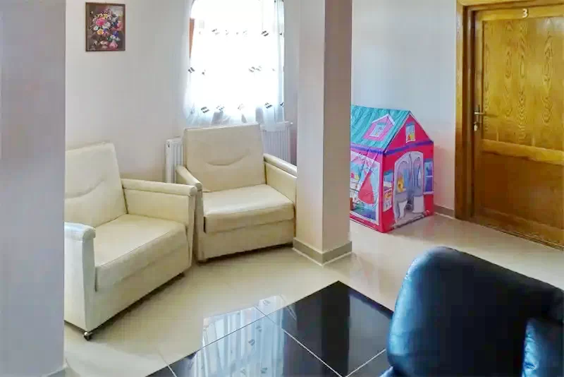 Koltó Szállás | Motel (K1003-33) A kép szerzői jogvédelem alatt állhat. Javasolt a kapcsolatfelvétel a jog tulajdonossal.