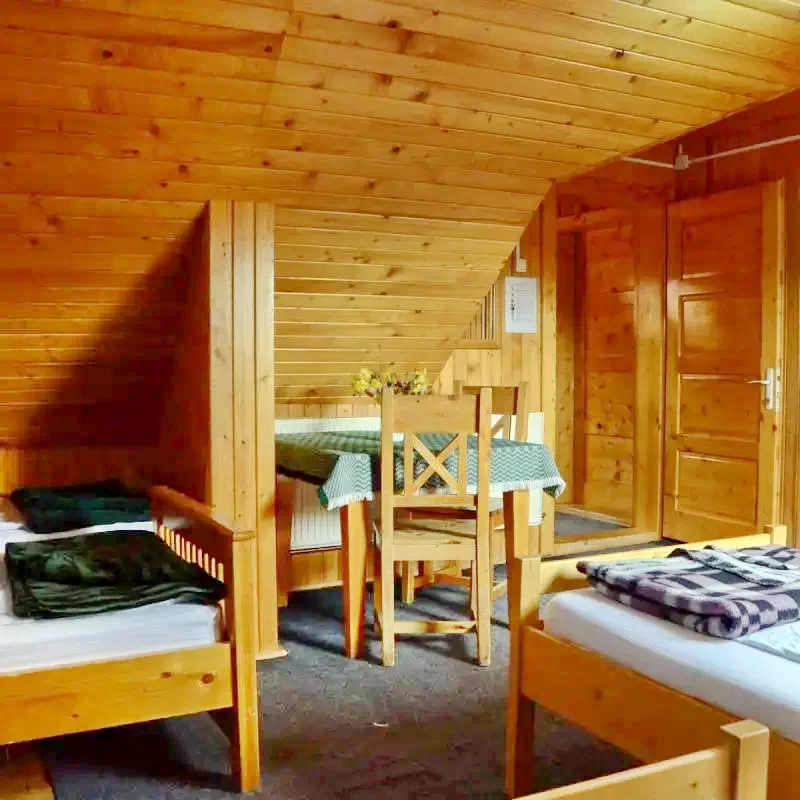 Hargitafürdő Szállás | Motel (K1205-12) A kép szerzői jogvédelem alatt állhat. Javasolt a kapcsolatfelvétel a jog tulajdonossal.