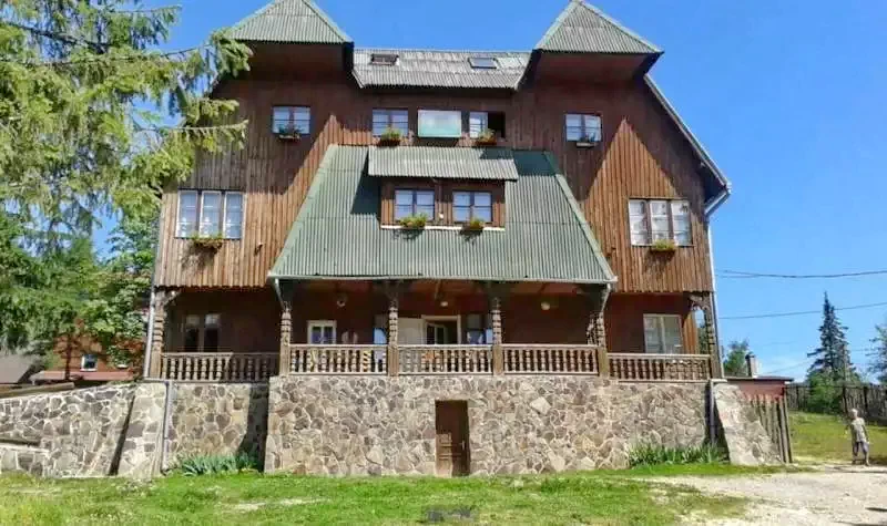 Hargitafürdő Szállás | Motel (K1205-21) A kép szerzői jogvédelem alatt állhat. Javasolt a kapcsolatfelvétel a jog tulajdonossal.