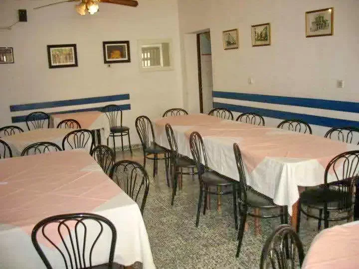 Arad Cazare | Motel (K0941-6) Imaginea poate fi supusă drepturilor de autor. Se recomandă contactarea titularului drepturilor.