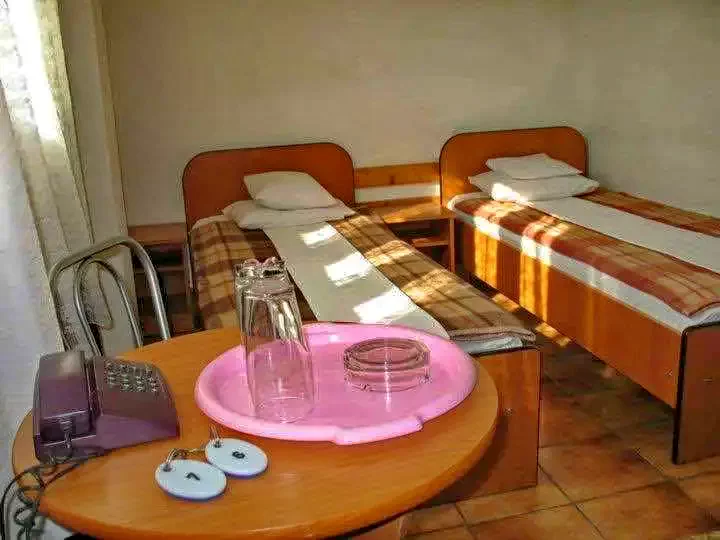 Arad Cazare | Motel (K0941-12) Imaginea poate fi supusă drepturilor de autor. Se recomandă contactarea titularului drepturilor.