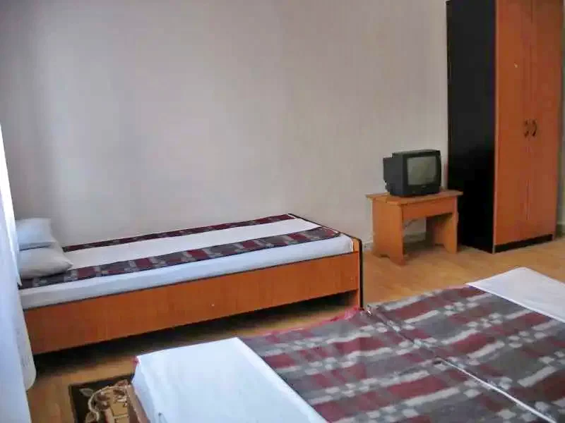 Arad Cazare | Motel (K0941-15) Imaginea poate fi supusă drepturilor de autor. Se recomandă contactarea titularului drepturilor.