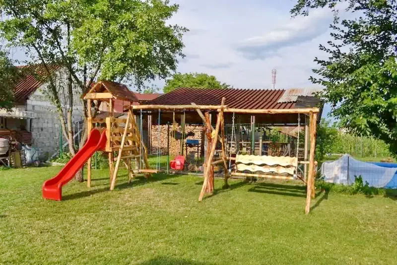 Csernakeresztur Szállás | Motel (K0269-13) A kép szerzői jogvédelem alatt állhat. Javasolt a kapcsolatfelvétel a jog tulajdonossal.