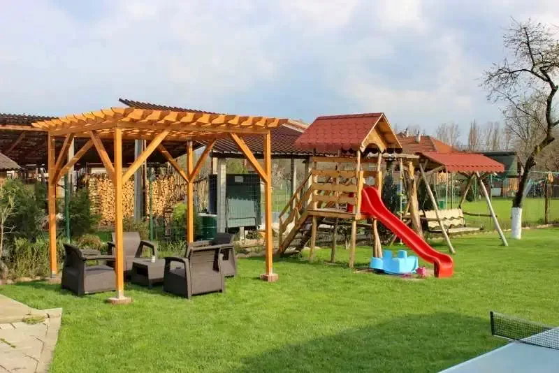 Csernakeresztur Szállás | Motel (K0269-52) A kép szerzői jogvédelem alatt állhat. Javasolt a kapcsolatfelvétel a jog tulajdonossal.