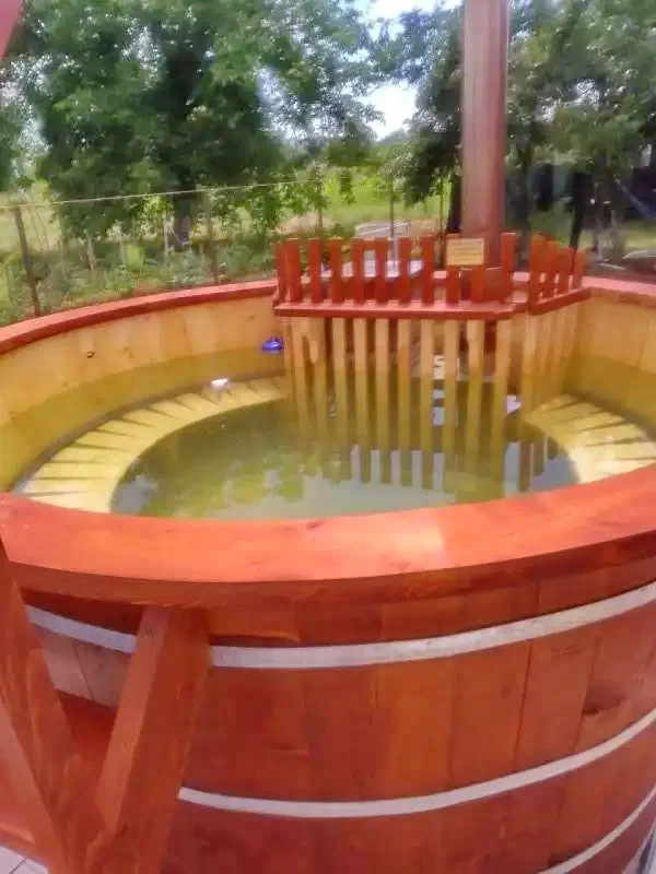 Cristur Cazare | Pensiune turistică (K0667-1) Imaginea poate fi supusă drepturilor de autor. Se recomandă contactarea titularului drepturilor.