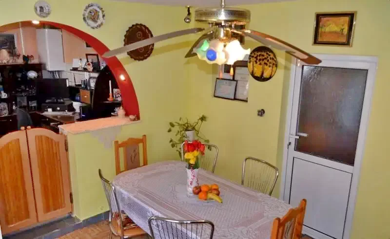 Csernakeresztur Szállás | Motel (K0667-4) A kép szerzői jogvédelem alatt állhat. Javasolt a kapcsolatfelvétel a jog tulajdonossal.