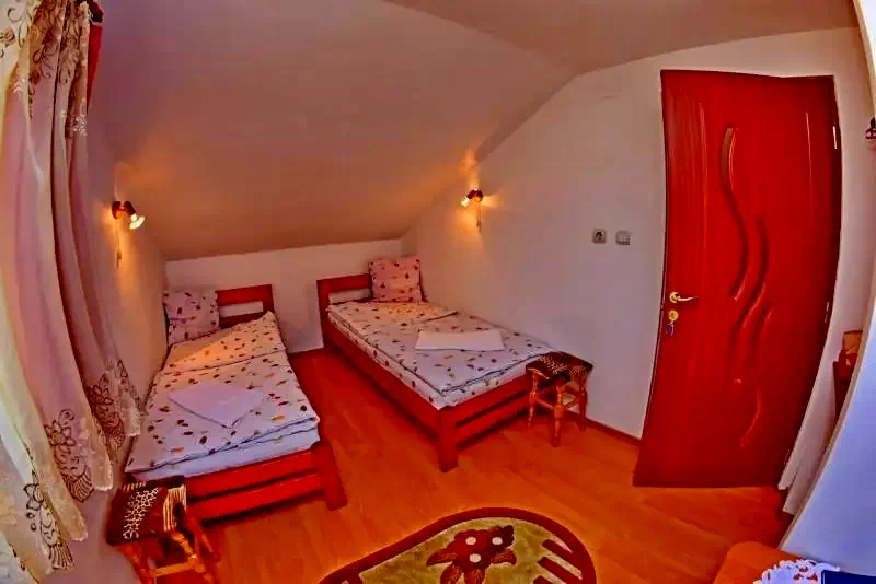 Cristur Cazare | Hotel**** (K1197-4) Imaginea poate fi supusă drepturilor de autor. Se recomandă contactarea titularului drepturilor.