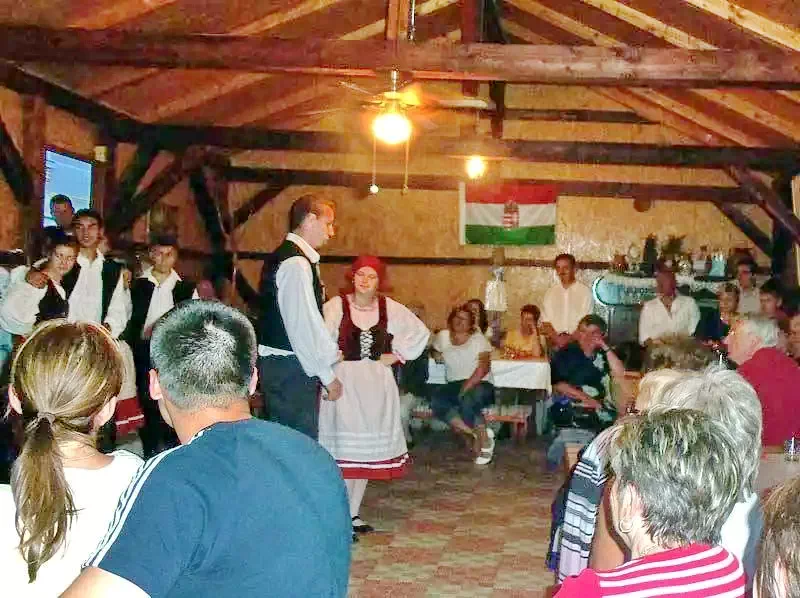 Csernakeresztur Szállás | Vendégház (K1197-21) A kép szerzői jogvédelem alatt állhat. Javasolt a kapcsolatfelvétel a jog tulajdonossal.