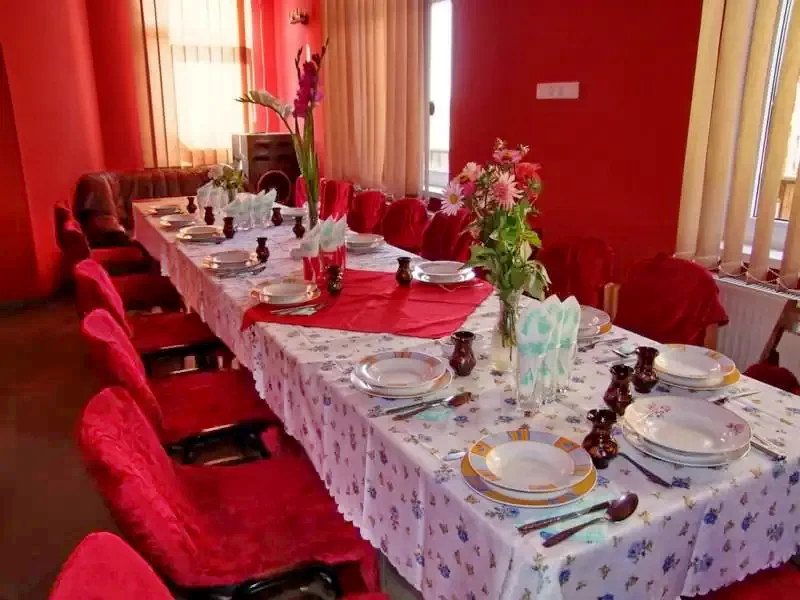 Felsősófalva Szállás | Motel (K0144-10) A kép szerzői jogvédelem alatt állhat. Javasolt a kapcsolatfelvétel a jog tulajdonossal.