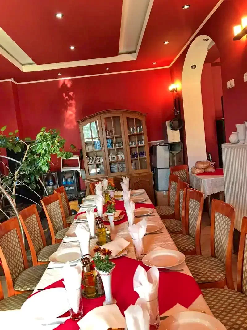 Felsősófalva Szállás | Motel (K0144-13) A kép szerzői jogvédelem alatt állhat. Javasolt a kapcsolatfelvétel a jog tulajdonossal.