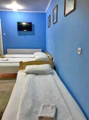 Ocna de Sus Cazare | Motel (K0144-30) Imaginea poate fi supusă drepturilor de autor. Se recomandă contactarea titularului drepturilor.