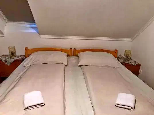 Felsősófalva Szállás | Motel (K0144-38) A kép szerzői jogvédelem alatt állhat. Javasolt a kapcsolatfelvétel a jog tulajdonossal.