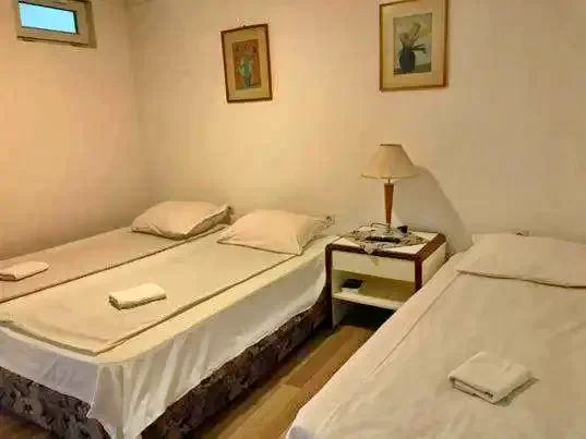 Ocna de Sus Cazare | Motel (K0144-61) Imaginea poate fi supusă drepturilor de autor. Se recomandă contactarea titularului drepturilor.