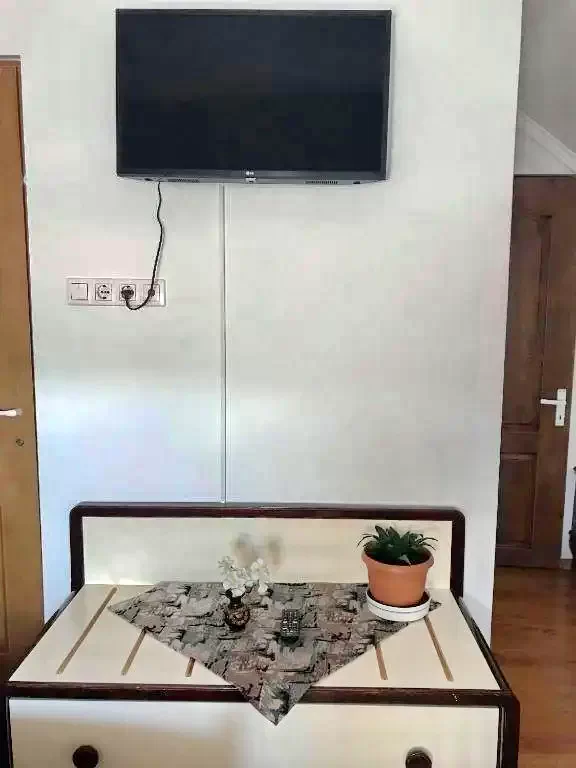 Ocna de Sus Cazare | Motel (K0144-63) Imaginea poate fi supusă drepturilor de autor. Se recomandă contactarea titularului drepturilor.