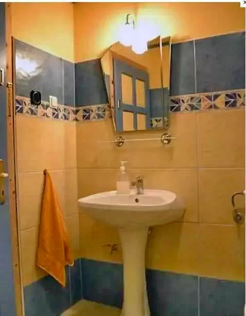 Izvoare Cazare | Motel (K0391-24) Imaginea poate fi supusă drepturilor de autor. Se recomandă contactarea titularului drepturilor.