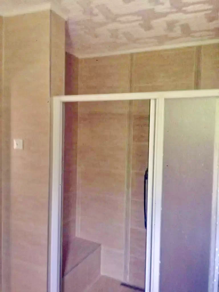 Ivó Szállás | Motel (K0391-26) A kép szerzői jogvédelem alatt állhat. Javasolt a kapcsolatfelvétel a jog tulajdonossal.