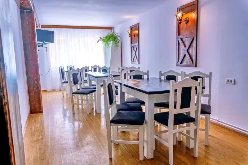 Lacu Roșu Cazare | Motel (K1268-2) Imaginea poate fi supusă drepturilor de autor. Se recomandă contactarea titularului drepturilor.