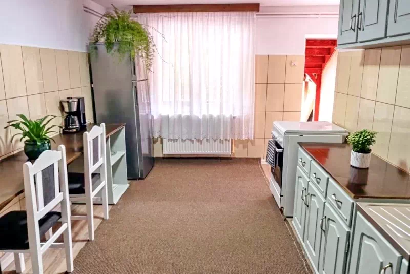 Lacu Roșu Cazare | Motel (K1268-3) Imaginea poate fi supusă drepturilor de autor. Se recomandă contactarea titularului drepturilor.