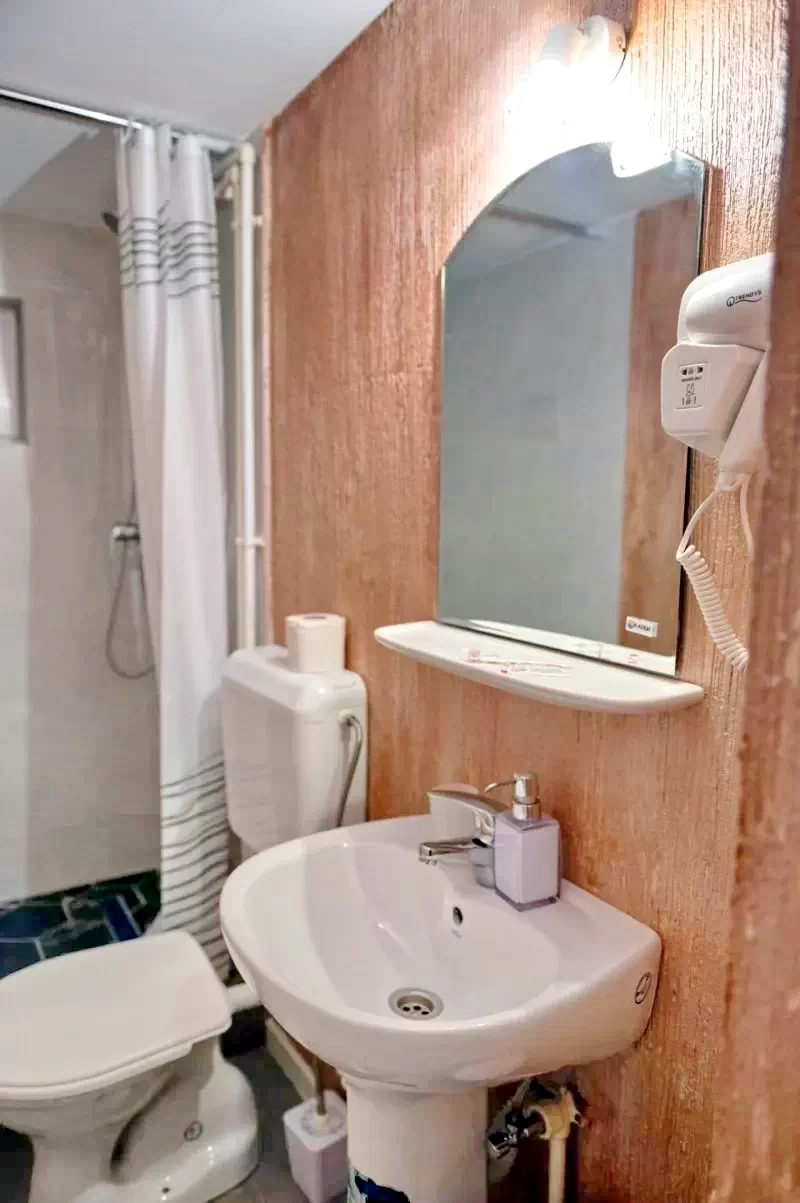 Lacu Roșu Cazare | Motel (K1268-25) Imaginea poate fi supusă drepturilor de autor. Se recomandă contactarea titularului drepturilor.