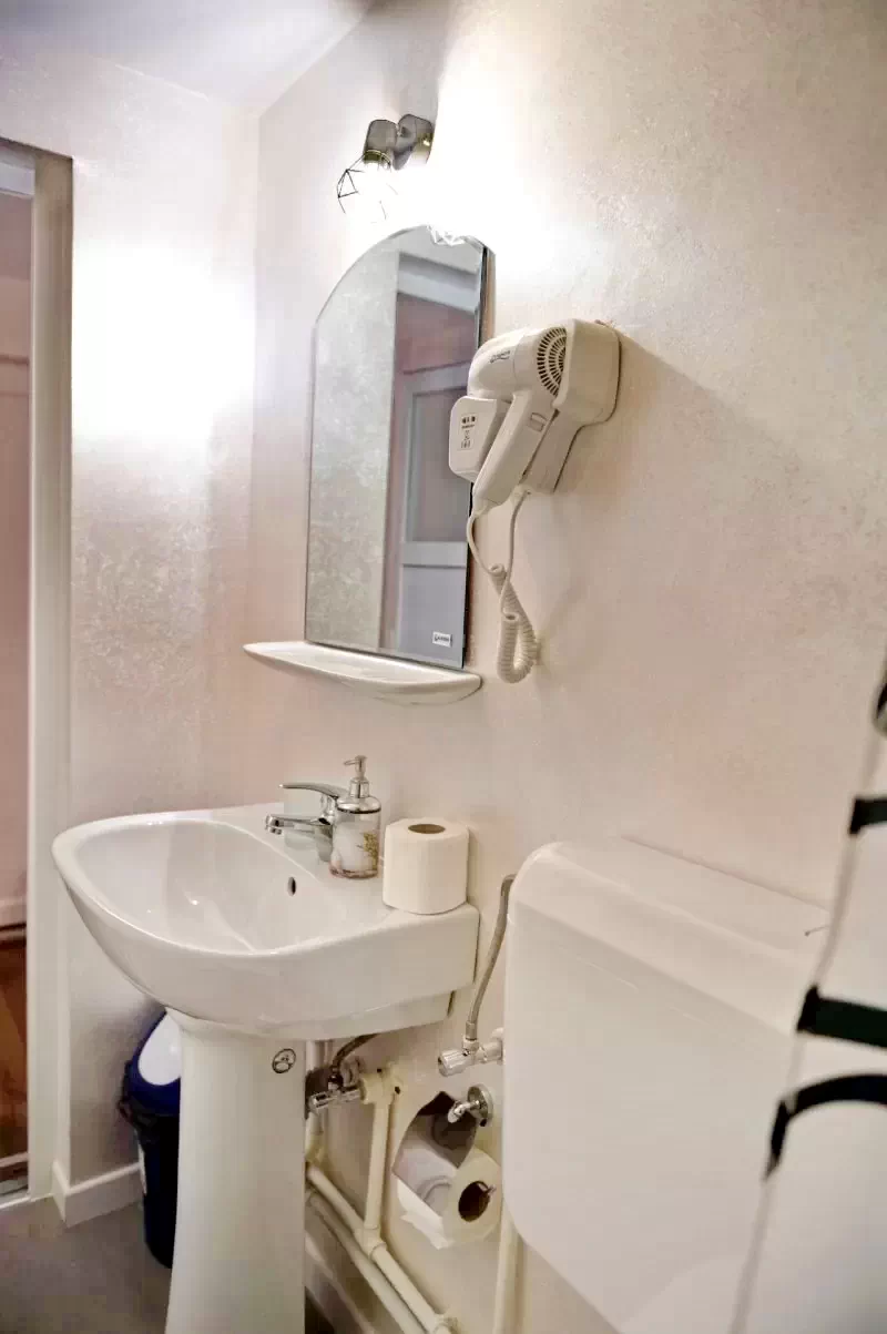 Gyilkostó Szállás | Motel (K1268-29) A kép szerzői jogvédelem alatt állhat. Javasolt a kapcsolatfelvétel a jog tulajdonossal.