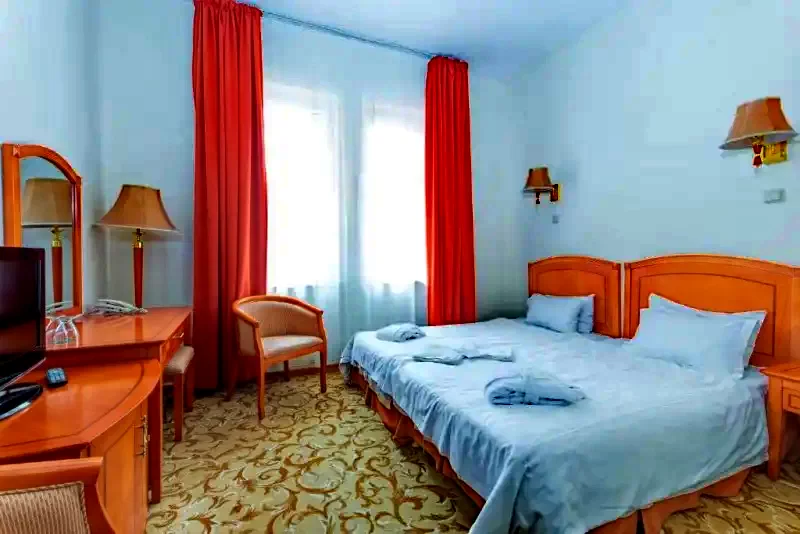 Esztergom Cazare | Pensiune turistică (K0758-8) Imaginea poate fi supusă drepturilor de autor. Se recomandă contactarea titularului drepturilor.