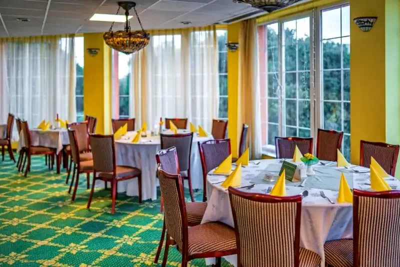 Esztergom Cazare | Pensiune turistică (K0758-12) Imaginea poate fi supusă drepturilor de autor. Se recomandă contactarea titularului drepturilor.