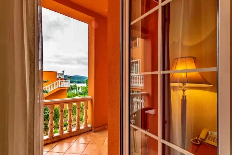 Esztergom Szállás | Turisztikai panzió (K0758-30) A kép szerzői jogvédelem alatt állhat. Javasolt a kapcsolatfelvétel a jog tulajdonossal.