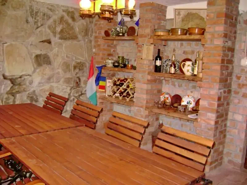 Nădejdea Cazare | Pensiune (K0546-4) Imaginea poate fi supusă drepturilor de autor. Se recomandă contactarea titularului drepturilor.