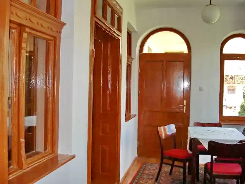 Ajnád Szállás | Motel (K0546-18) A kép szerzői jogvédelem alatt állhat. Javasolt a kapcsolatfelvétel a jog tulajdonossal.