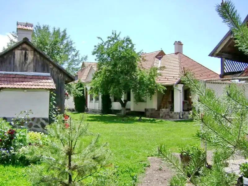 Nădejdea Cazare | Motel (K0546-21) Imaginea poate fi supusă drepturilor de autor. Se recomandă contactarea titularului drepturilor.