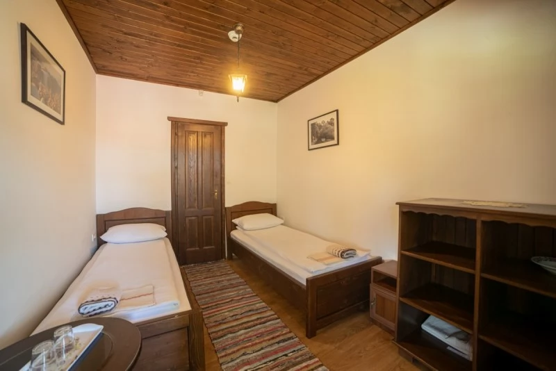 Bisericani Cazare | Hotel**** (K1501-22) Imaginea poate fi supusă drepturilor de autor. Se recomandă contactarea titularului drepturilor.