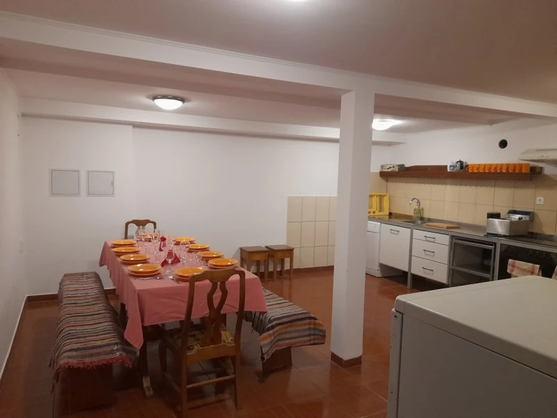 Bisericani Cazare | Hotel**** (K1501-28) Imaginea poate fi supusă drepturilor de autor. Se recomandă contactarea titularului drepturilor.