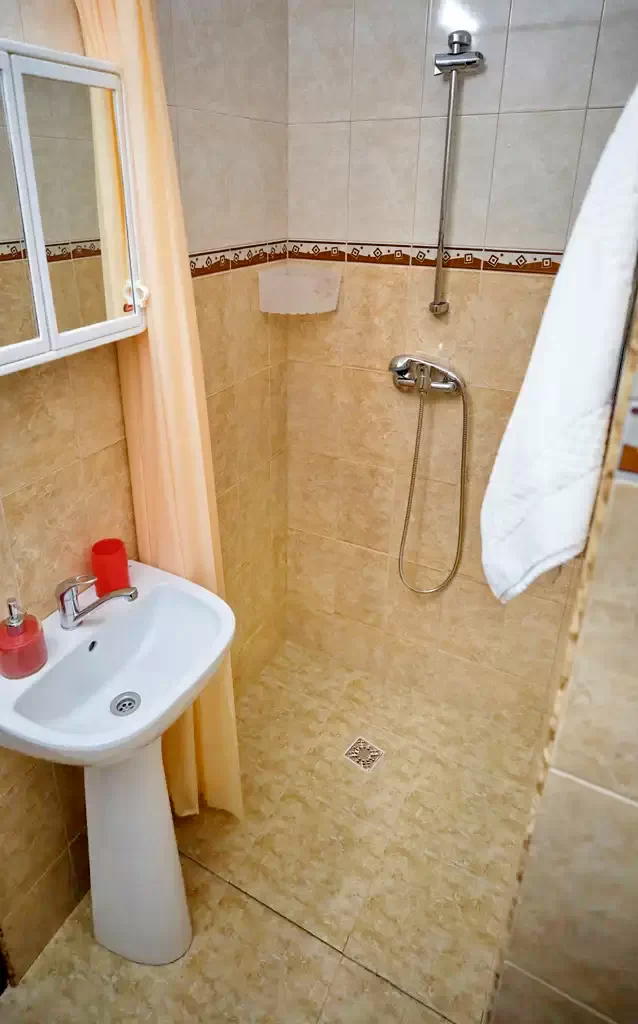 Szék Szállás | Motel (K1379-15) A kép szerzői jogvédelem alatt állhat. Javasolt a kapcsolatfelvétel a jog tulajdonossal.