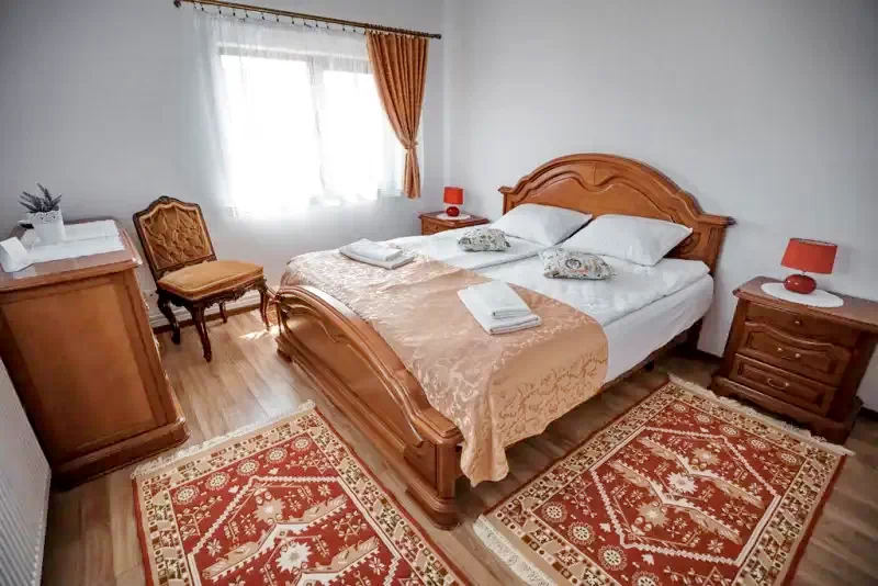 Szék Szállás | Motel (K1379-22) A kép szerzői jogvédelem alatt állhat. Javasolt a kapcsolatfelvétel a jog tulajdonossal.