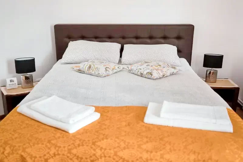 Szék Szállás | Motel (K1379-30) A kép szerzői jogvédelem alatt állhat. Javasolt a kapcsolatfelvétel a jog tulajdonossal.