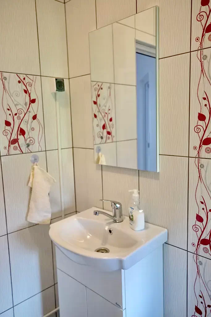 Szék Szállás | Motel (K1379-37) A kép szerzői jogvédelem alatt állhat. Javasolt a kapcsolatfelvétel a jog tulajdonossal.